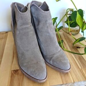 𝅺DOLCE Vita Grey Suede Leather Slouchy Ankle Boot 8.5 Western Block Heel